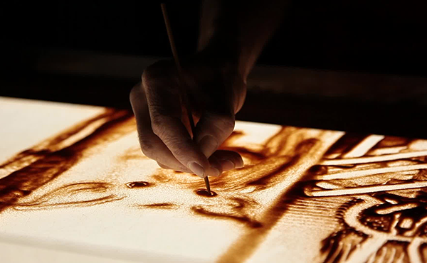 Dessin sur sable à Lyon - Artistes de spectacle