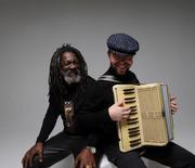 Winston McAnuff & Fixi