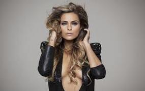 Spectacle Le cabaret de Clara Morgane au 7me