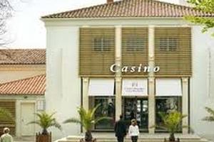50 Questions Answered About casino porno