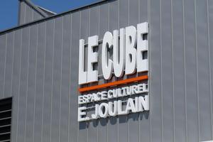 Le Cube Longu-Jumelles