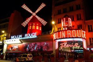 Le moulin rouge Paris revue 2023 tarif, réservation et adresse