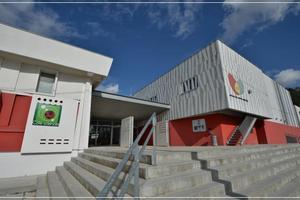 Salle M270  Floirac, programme 2024 du centre culturel et horaires