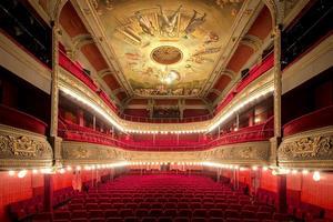 Théâtre Déjazet Paris programme 2023, plan de la salle et nombre de places
