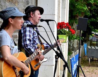Folk, blues et country à la brocante du quartier St Corentin