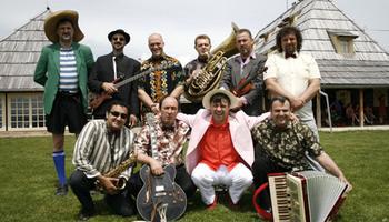 Emir Kusturica & The No Smoking Orchestra