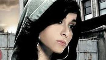 Kenza Farah