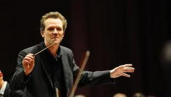 Nicolas Krüger