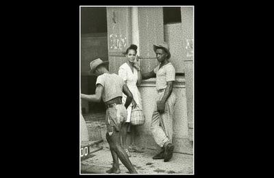 1948-1958, La photographe Denise Colomb  Pointe--Pitre