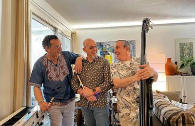 Open Jam Trio  Nice