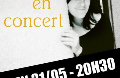 Claire Elzire en concert  Ivry sur Seine