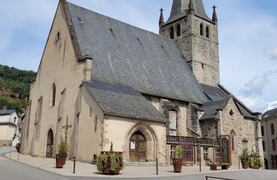  la recherche de l'glise romane de Bort  Bort les Orgues