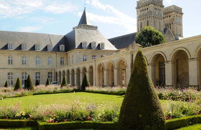 Abbaye Aux Dames  Caen