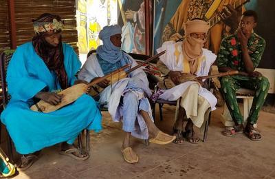 Al Bilali Soudan, musiques Touareg  Montreuil