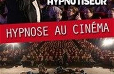 Alex hypnotiseur dans hypnose au cinéma à Douarnenez