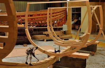 Animation jeune public : atelier en famille fabrique ton petit bateau en bois  Rouen