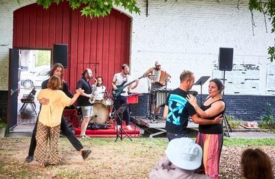 Bal guinguette 
la ferme Dupire  Lille