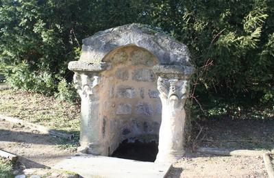 Brioude Le Jardin de la Fontaine Saint-Julien