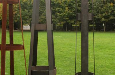 Cage  P Ensemble de 3 sculptures en acier  Armentieres