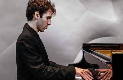 Chopin, Concerto pour piano no 2 par Alexandre Kantorow à Paris 16ème