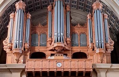 Circuit de découverte de trois orgues de paris. Présentation de l'instrument, suivie d'un mini-concert à Paris 7ème