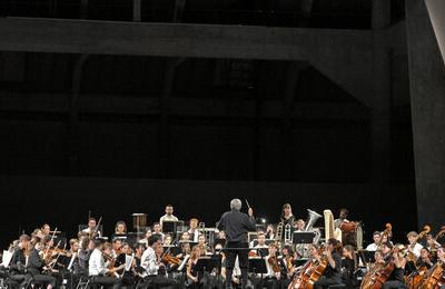 Concert de l'Orchestre Franais des Jeunes Berlioz, Tchakovski, Schumann  Arc et Senans
