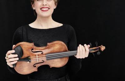Concerto pour une violoniste bavarde et un vidoprojecteur par Marina Chiche  Colmar