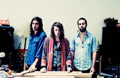 Crystal Fighters  Paris 19me