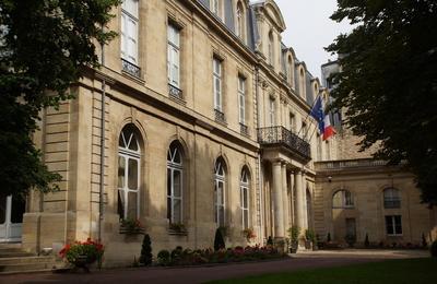 Découverte de l'Hôtel de Nesmond, résidence préfectorale à Bordeaux