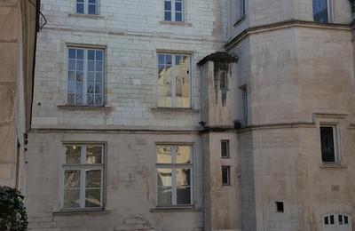 Hôtel de la renaissance remanié au XIXe siècle à Troyes