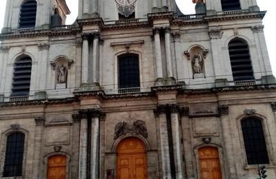 Dcouvrez Les Tours D'une Cathdrale Construite  L'poque Classique  Nancy