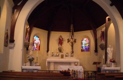 Dcouvrez une glise de style no-roman  Dompierre aux Bois