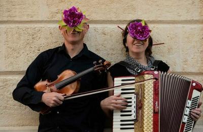 Dmonstrations musiques et danses traditionnelles gasconnes  Bordeaux