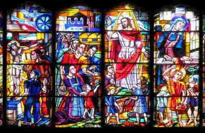 Eglise Sainte-Jeanne-d'Arc de Parilly, Dcouverte des vitraux  Venissieux