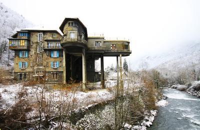 Exposition Ils font revivre le patrimoine abandonn  Gif sur Yvette