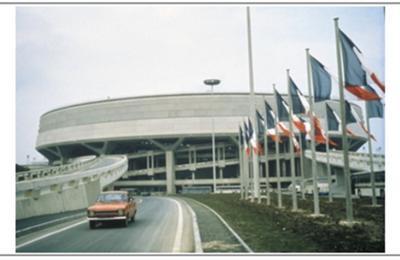 Exposition photos du terminal 1 de l'aroport Paris-Charles de Gaulle  Tremblay en France