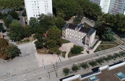 Exposition Singulier, Pluriel: Portraits D'habitants Du Quartier  Clermont Ferrand