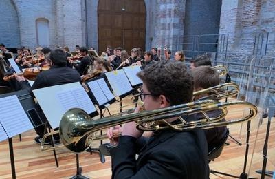 Fauteuils d'orchestre, 60 lves du 3e cycle, gs de 14  20 ans  Toulouse