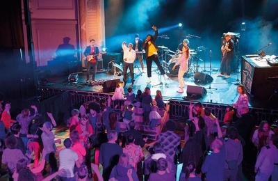 Fonky Bal par la compagnie du Tire-Laine  Lille