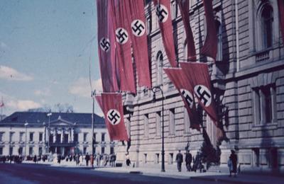 Grand-Peur et Misre du IIIe Reich  Saint Etienne