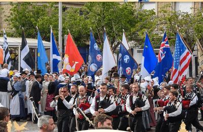 Triomphe des sonneurs et des danseurs  Lorient