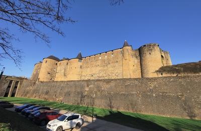 Il tait une fois un chteau : dcouvrez des travaux d'enfants pour le 600me anniversaire du chteau fort  Sedan