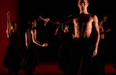 It Dansa  Chartres
