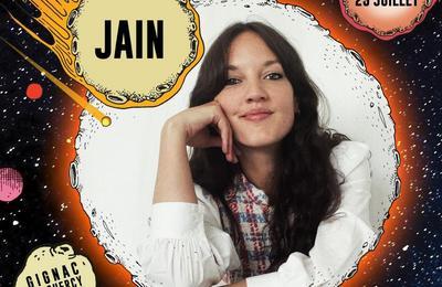 Jain, Louise Attaque et Ko Ko Mo  Gignac