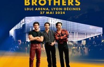 Jonas Brothers: Five Albums. One Night  Decines Charpieu