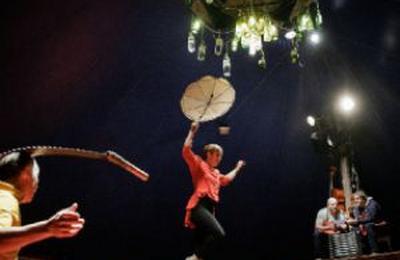 Le Cabaret Renverse  Vitrolles