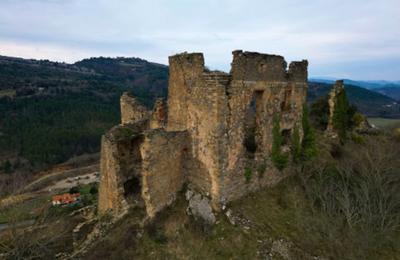 Le chteau de Coustaussa : visite guide d'un chteau du XIIe sicle