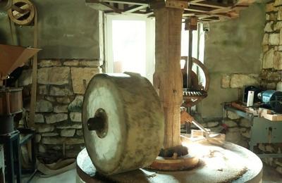 Le moulin de Paunac, son histoire, ses secrets  Le Vignon-en-Quercy