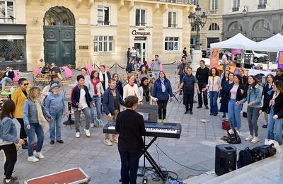 Leon de chant  Paris 2me