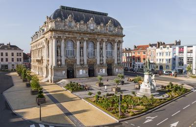 Le thtre sans dessus-dessous  Calais